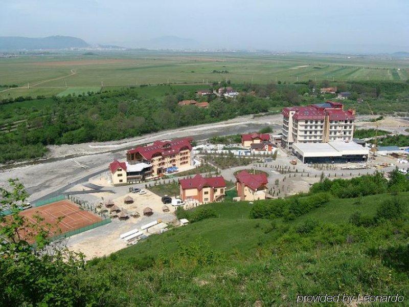 Grand Hotel Perla Ciucasului Tărlungeni Extérieur photo