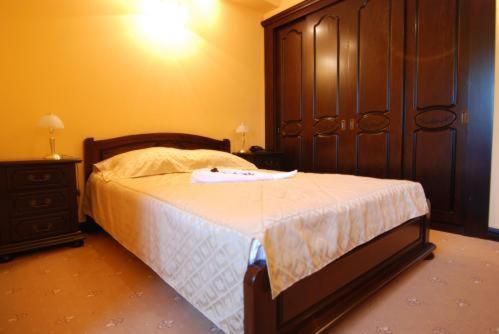 Grand Hotel Perla Ciucasului Tărlungeni Extérieur photo